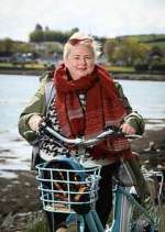 Watch Exploring Northern Ireland with Siobhán McSweeney Movie4k